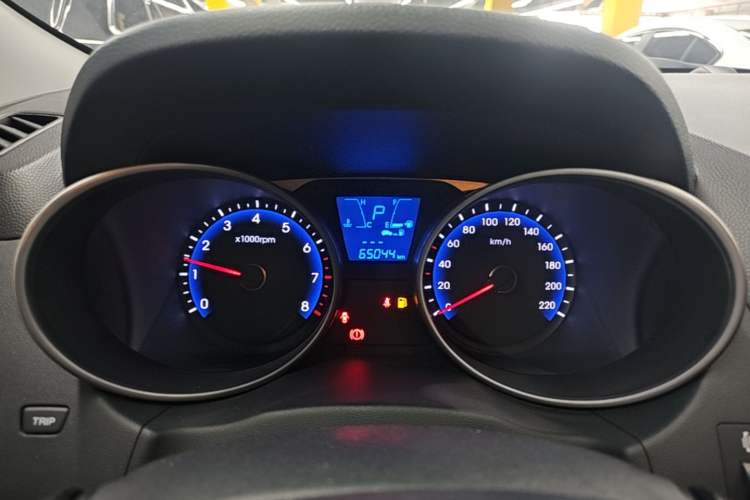 Used Hyundai ix35 2015 2.0L Automatic 2WD Comfort Edition China IV Standard Instrument Cluster