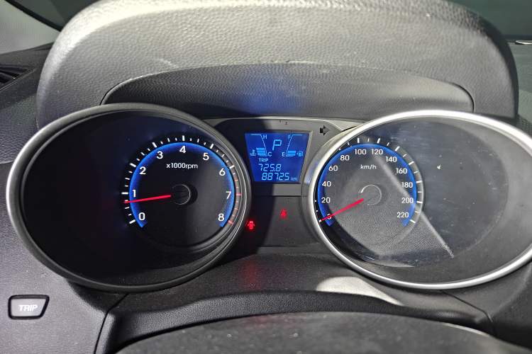 Used Hyundai ix35 2015 2.0L Automatic 2WD Comfort Edition China V Standard Instrument Cluster