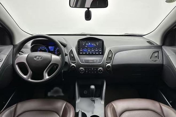 Used Hyundai ix35 2015 2.0L Automatic 2WD Comfort Edition China IV Standard Interior 1