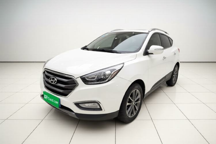 Hyundai ix35 2015 2.0L Automatic 2WD Smart Version China V Standard usata Guazi used car, China used car export, Used car for sale, Used cars, Cheapest cars for sale