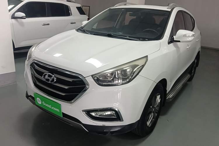Used Hyundai ix35 2015 2.0L Automatic 2WD Comfort Edition China V Standard Guazi used car, China used car export, Used car for sale, Used cars, Cheapest cars for sale