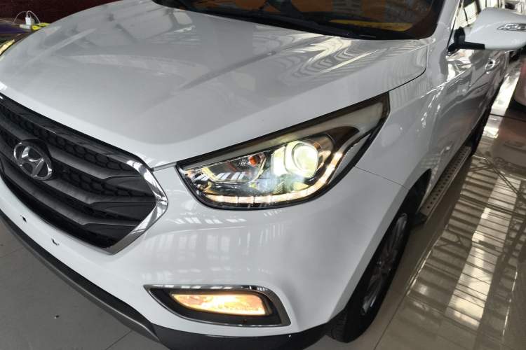 Used Hyundai ix35 2015 2.0L Automatic 2WD Comfort Edition China IV Standard Left Front Headlight