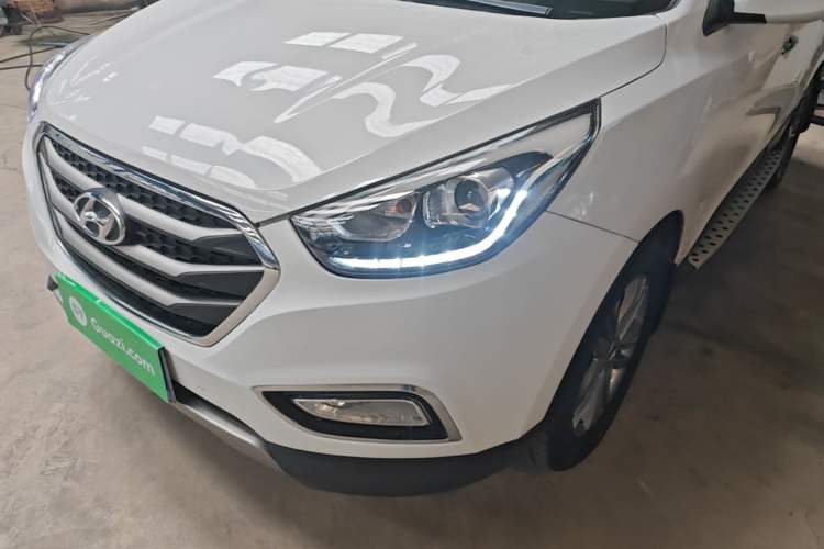 Used Hyundai ix35 2015 2.0L Automatic 2WD Smart Type China IV Left Front Headlight