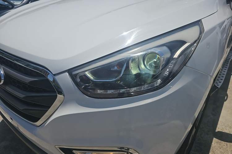 Used Hyundai ix35 2015 2.0L Automatic 2WD Smart Type China IV Left Front Headlight