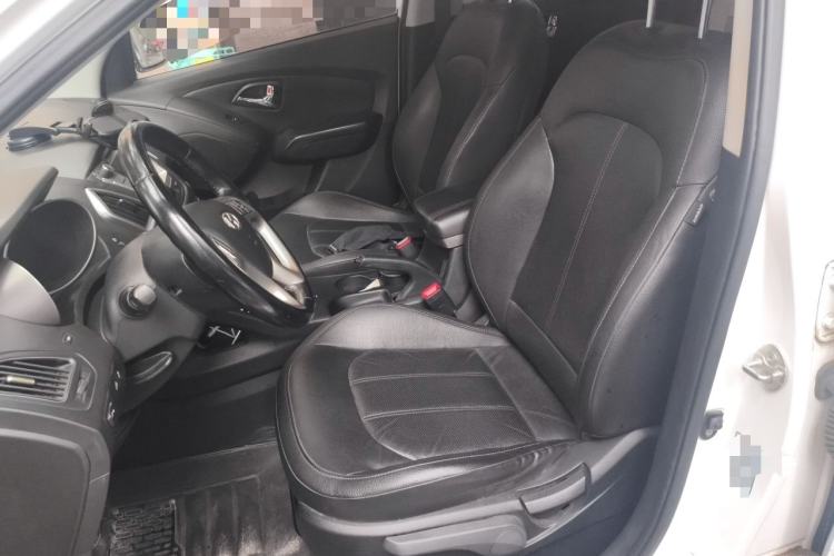 Used Hyundai ix35 2015 2.0L Automatic 2WD Smart Version China V Standard Left Front Seat