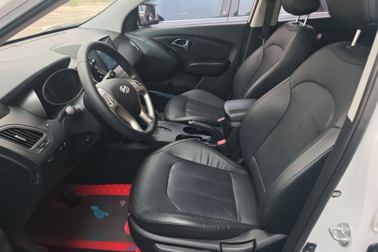 Used Hyundai ix35 2015 2.0L Automatic 2WD Smart Version China V Standard Left Front Seat