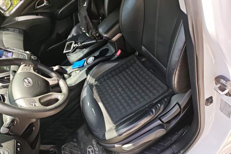 Used Hyundai ix35 2015 2.0L Automatic 2WD Smart Version China V Standard Left Front Seat