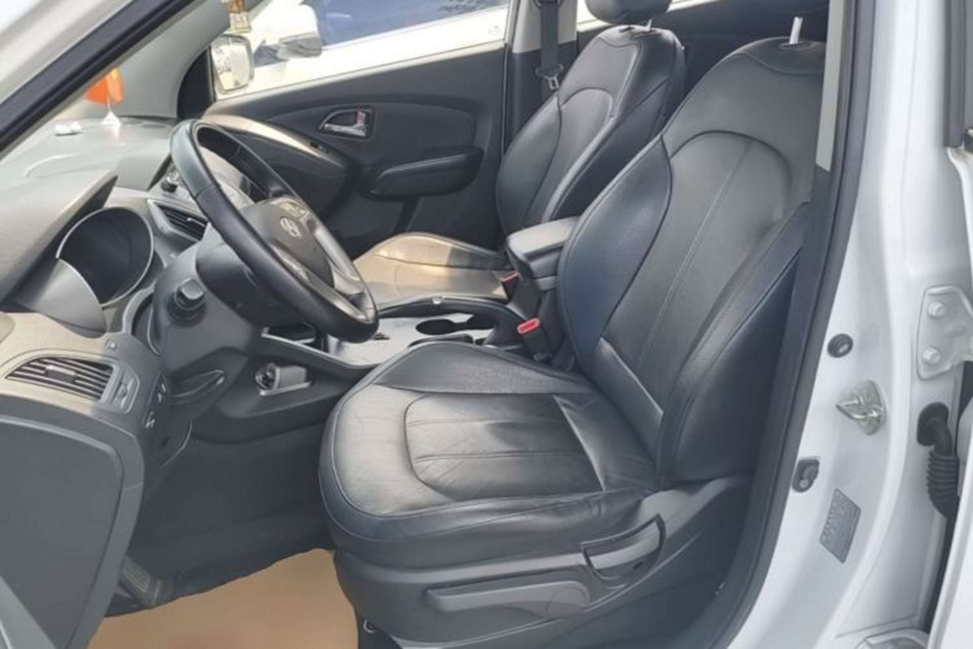 Used Hyundai ix35 2015 2.0L Automatic 2WD Smart Version China V Standard Left Front Seat