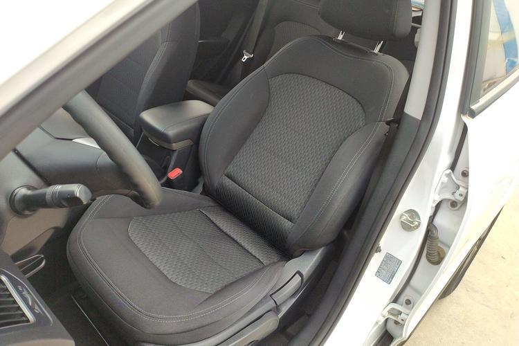 Used Hyundai ix35 2015 2.0L Automatic 2WD Comfort Edition China V Standard Left Front Seat