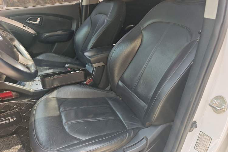 Used Hyundai ix35 2015 2.0L Automatic 2WD Smart Version China V Standard Left Front Seat