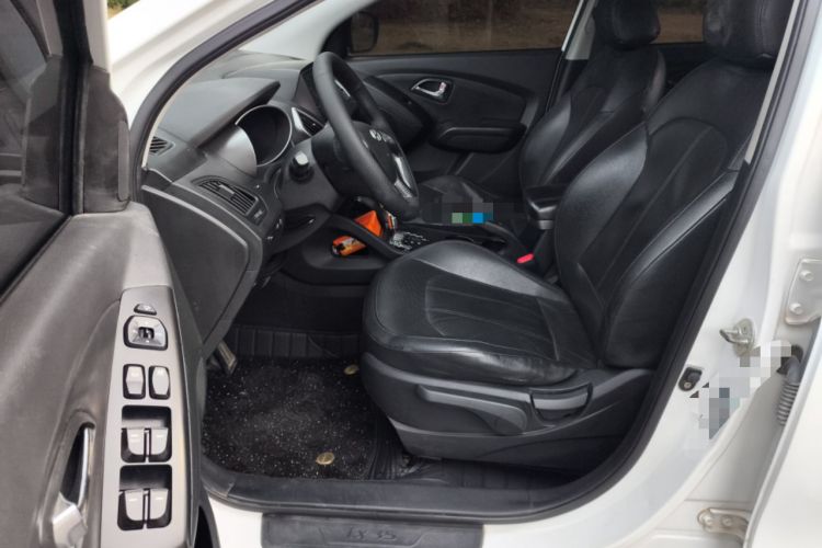 Used Hyundai ix35 2015 2.0L Automatic 2WD Smart Version China V Standard Left Front Seat