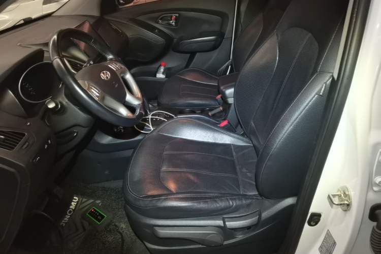 Used Hyundai ix35 2015 2.0L Automatic 2WD Smart Version China V Standard Left Front Seat