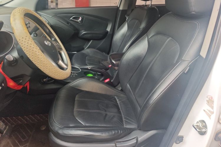 Used Hyundai ix35 2015 2.0L Automatic 2WD Smart Type China IV Left Front Seat