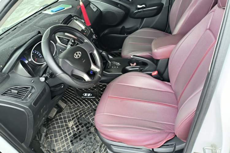 Used Hyundai ix35 2015 2.0L Automatic 2WD Comfort Edition China IV Standard Left Front Seat
