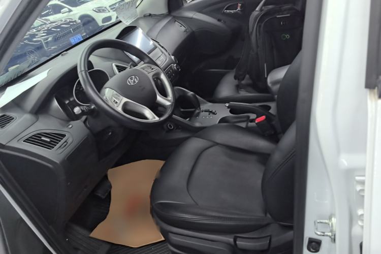 Used Hyundai ix35 2015 2.0L Automatic 2WD Comfort Edition China V Standard Left Front Seat