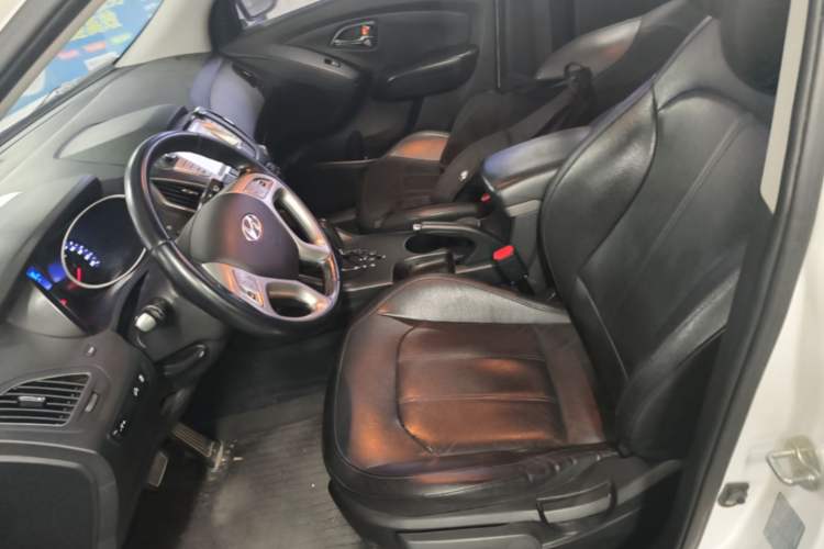 Used Hyundai ix35 2015 2.0L Automatic 2WD Smart Version China V Standard Left Front Seat