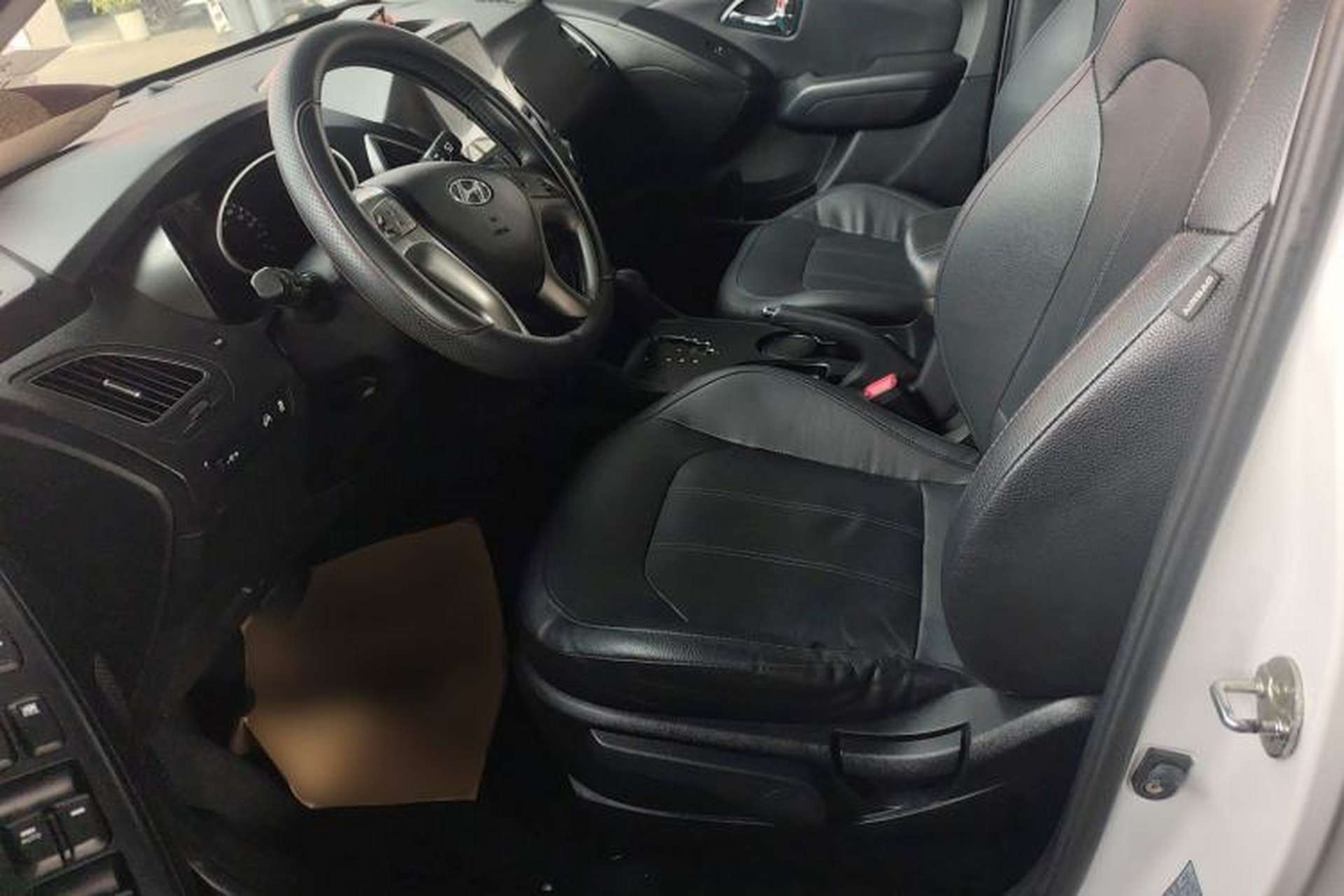 Used Hyundai ix35 2015 2.0L Automatic 2WD Smart Type China IV Left Front Seat