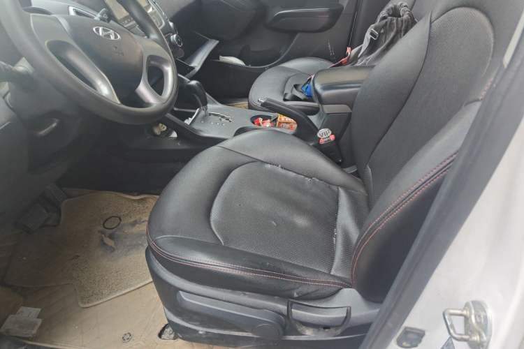 Used Hyundai ix35 2015 2.0L Automatic 2WD Comfort Edition China IV Standard Left Front Seat