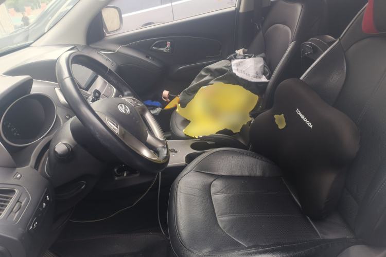 Used Hyundai ix35 2015 2.0L Automatic 2WD Smart Version China V Standard Left Front Seat