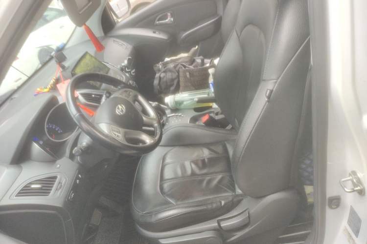 Used Hyundai ix35 2015 2.0L Automatic 2WD Smart Version China V Standard Left Front Seat
