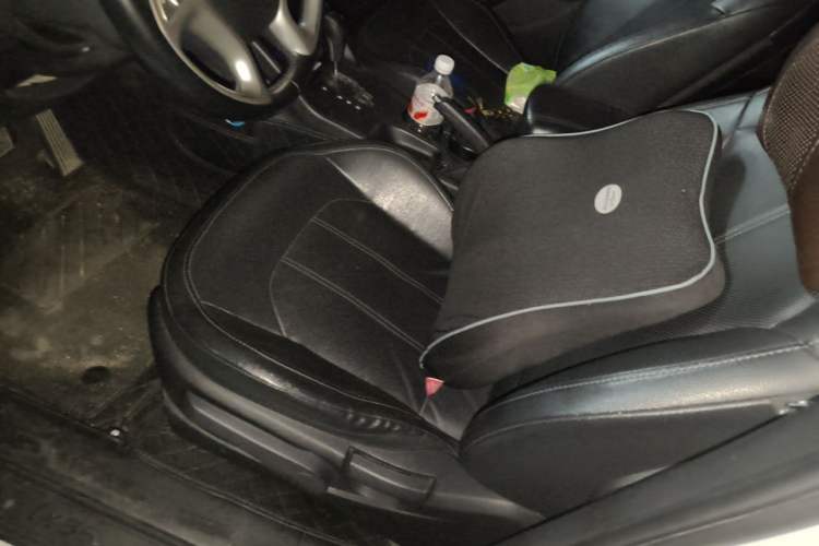 Used Hyundai ix35 2015 2.0L Automatic 2WD Smart Type China IV Left Front Seat