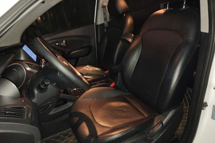 Used Hyundai ix35 2015 2.0L Automatic 2WD Comfort Edition China V Standard Left Front Seat