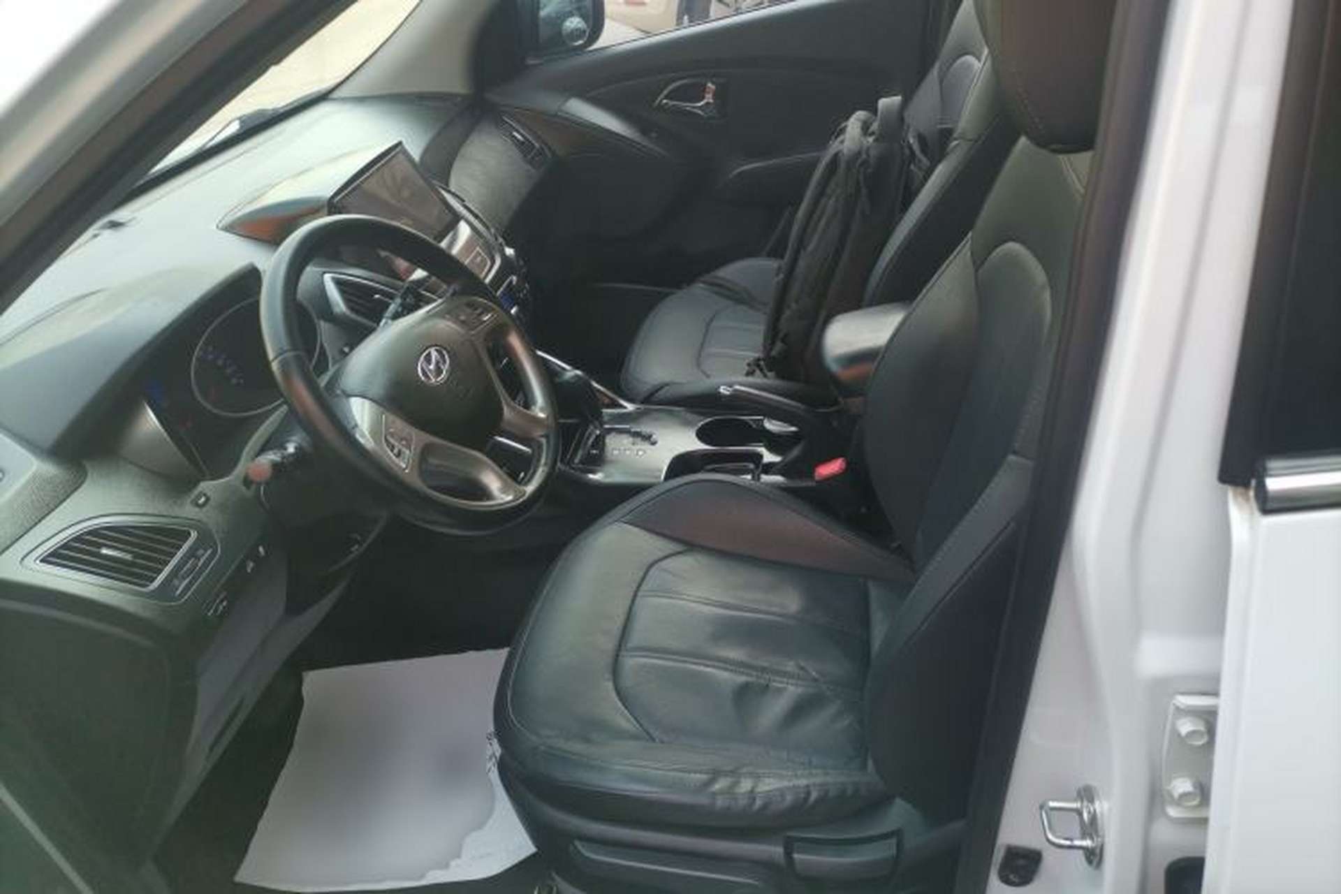 Used Hyundai ix35 2015 2.0L Automatic 2WD Smart Type China IV Left Front Seat