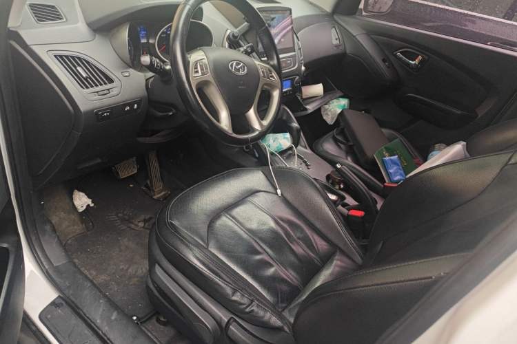 Used Hyundai ix35 2015 2.0L Automatic 2WD Smart Version China V Standard Left Front Seat