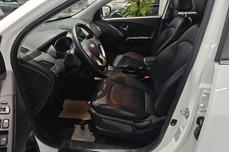 Used Hyundai ix35 2015 2.0L Automatic 2WD Smart Version China V Standard Left Front Seat