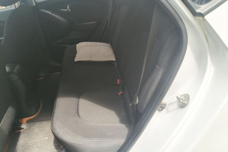 Used Hyundai ix35 2015 2.0L Automatic 2WD Comfort Edition China V Standard Left Rear Seat
