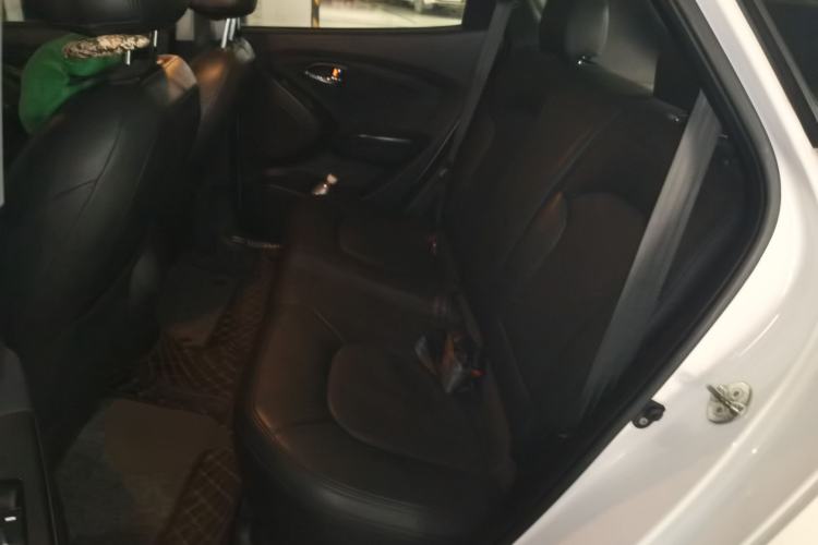 Used Hyundai ix35 2015 2.0L Automatic 2WD Comfort Edition China IV Standard Left Rear Seat