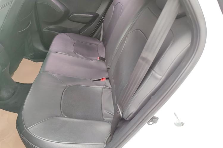 Used Hyundai ix35 2015 2.0L Automatic 2WD Comfort Edition China V Standard Left Rear Seat