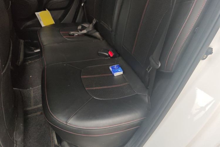 Used Hyundai ix35 2015 2.0L Automatic 2WD Comfort Edition China IV Standard Left Rear Seat