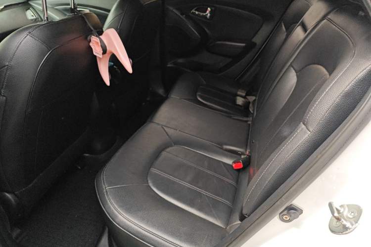 Used Hyundai ix35 2015 2.0L Automatic 2WD Smart Type China IV Left Rear Seat