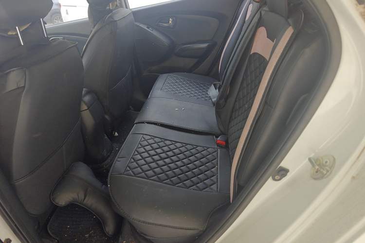 Used Hyundai ix35 2015 2.0L Automatic 2WD Smart Type China IV Left Rear Seat