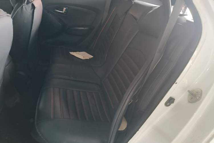 Used Hyundai ix35 2015 2.0L Automatic 2WD Smart Type China IV Left Rear Seat