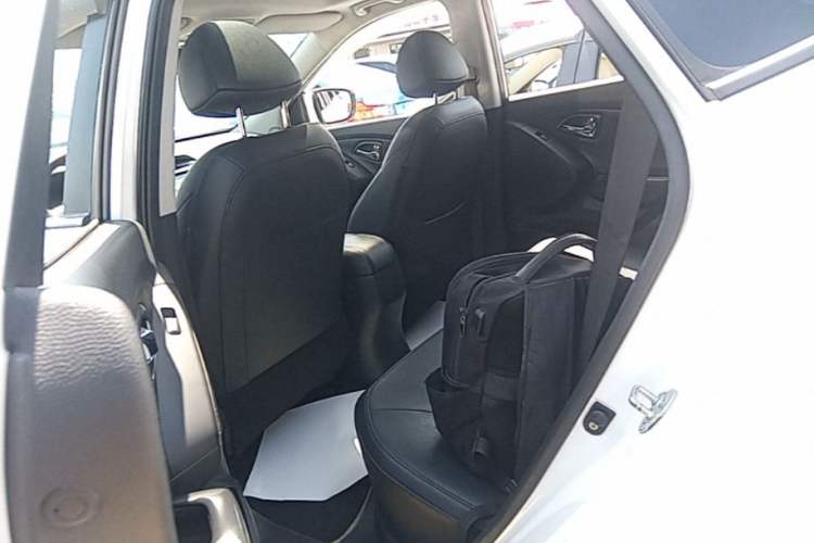Used Hyundai ix35 2015 2.0L Automatic 2WD Smart Type China IV Left Rear Seat