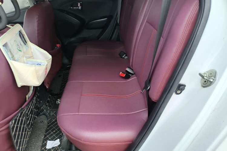 Used Hyundai ix35 2015 2.0L Automatic 2WD Comfort Edition China IV Standard Left Rear Seat