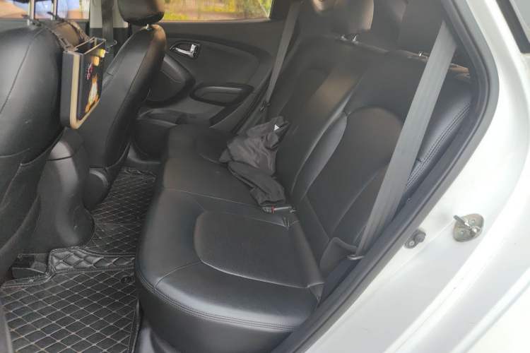 Used Hyundai ix35 2015 2.0L Automatic 2WD Comfort Edition China V Standard Left Rear Seat