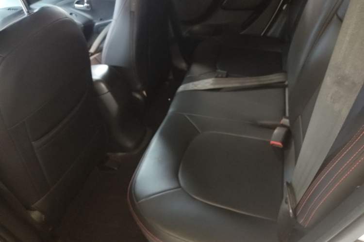 Used Hyundai ix35 2015 2.0L Automatic 2WD Comfort Edition China V Standard Left Rear Seat