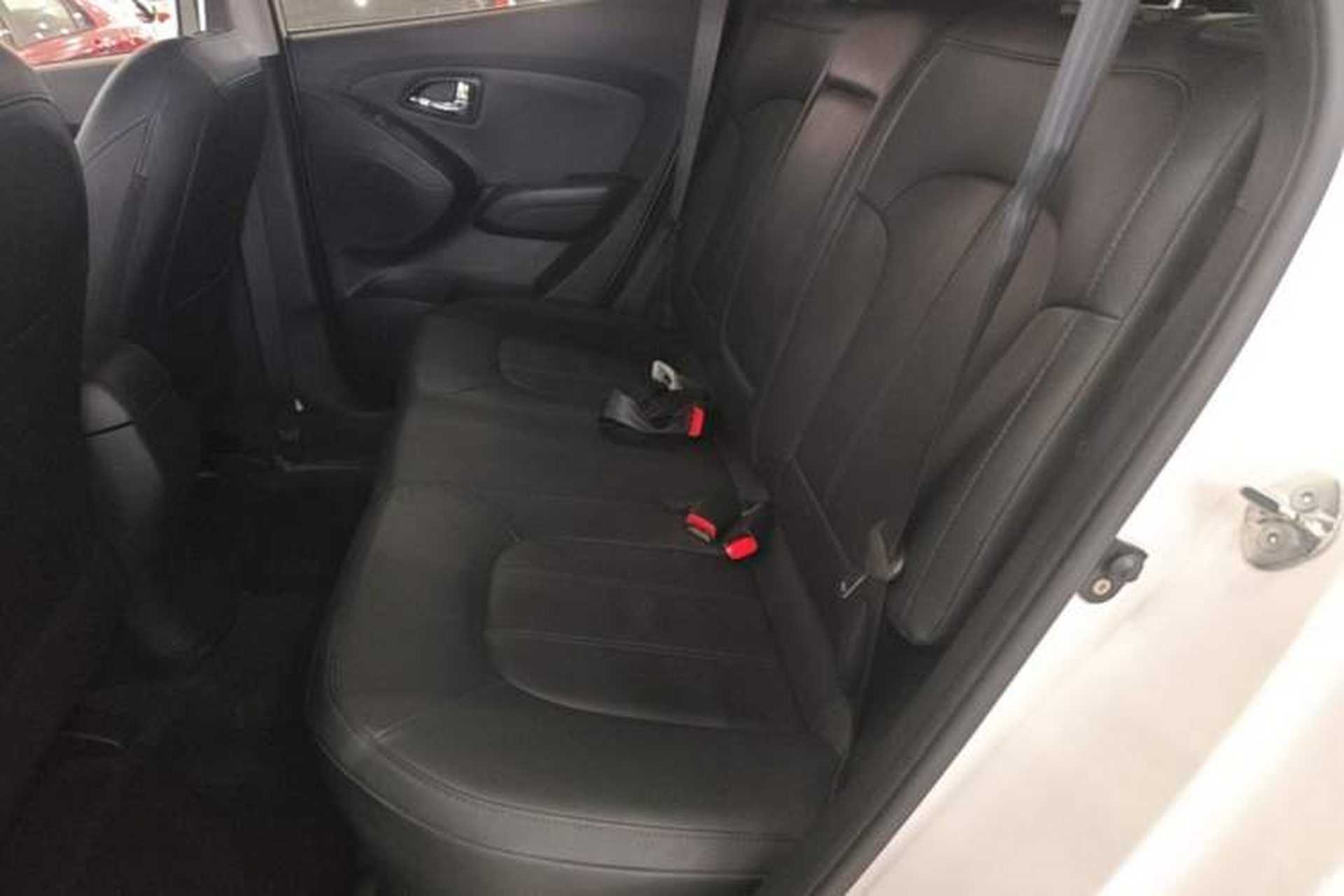 Used Hyundai ix35 2015 2.0L Automatic 2WD Smart Type China IV Left Rear Seat