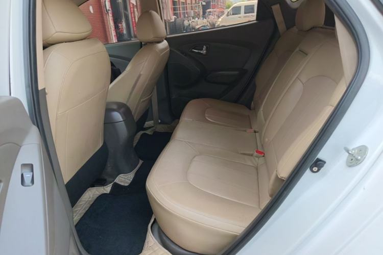 Used Hyundai ix35 2015 2.0L Automatic 2WD Smart Type China IV Left Rear Seat
