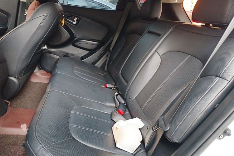 Used Hyundai ix35 2015 2.0L Automatic 2WD Smart Type China IV Left Rear Seat