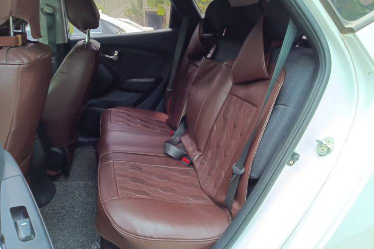 Used Hyundai ix35 2015 2.0L Automatic 2WD Comfort Edition China V Standard Left Rear Seat