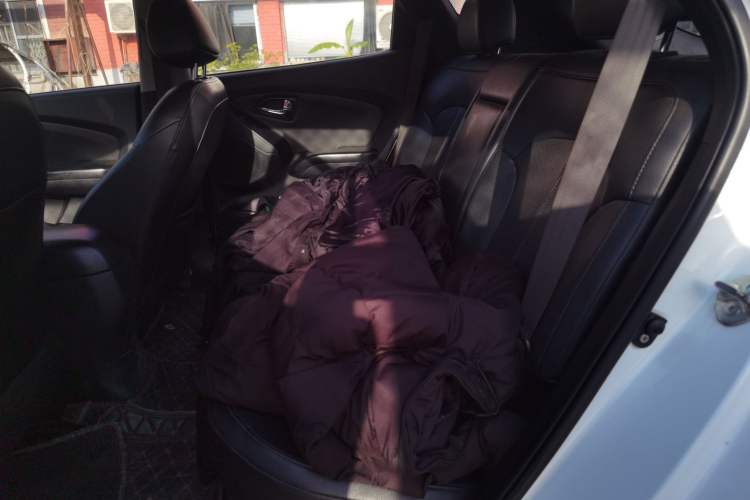 Used Hyundai ix35 2015 2.0L Automatic 2WD Smart Type China IV Left Rear Seat