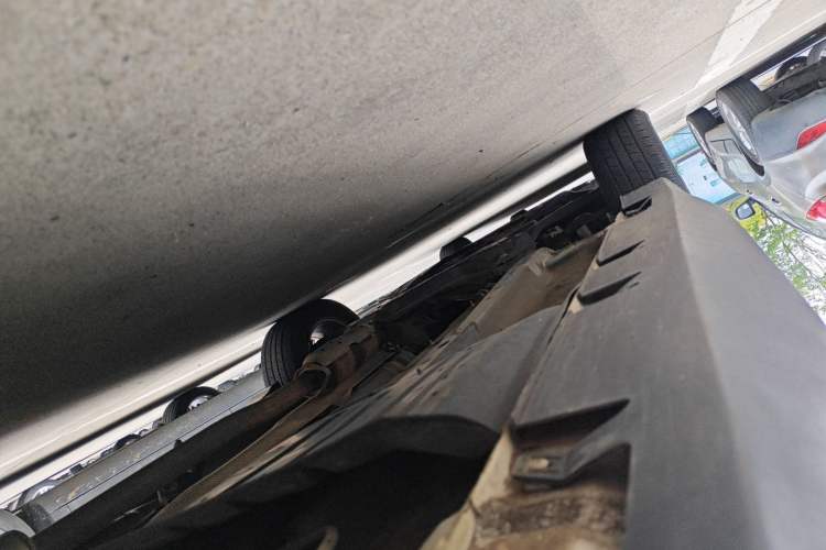 Used Hyundai ix35 2015 2.0L Automatic 2WD Smart Type China IV Left Side Sill