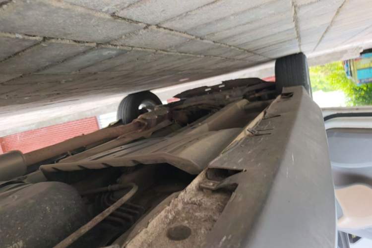 Used Hyundai ix35 2015 2.0L Automatic 2WD Smart Type China IV Left Side Sill