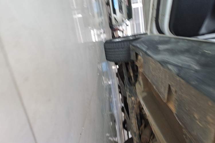 Used Hyundai ix35 2015 2.0L Automatic 2WD Smart Type China IV Left Side Sill
