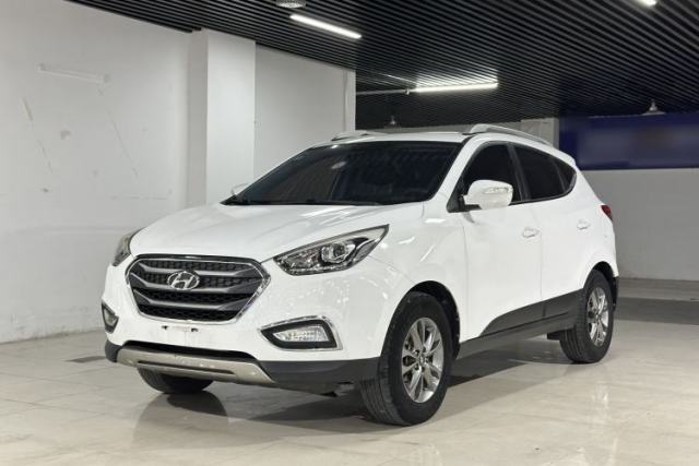 Hyundai ix35 2015 2.0L Automatic 2WD Comfort Edition China V Standard usado