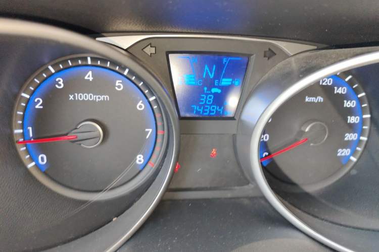 Used Hyundai ix35 2015 2.0L Automatic 2WD Comfort Edition China V Standard Odometer Close Up